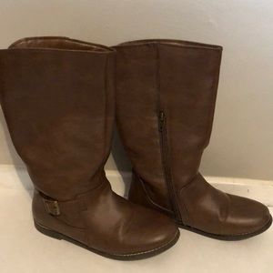 Girls Brown boots size 3 Old Navy